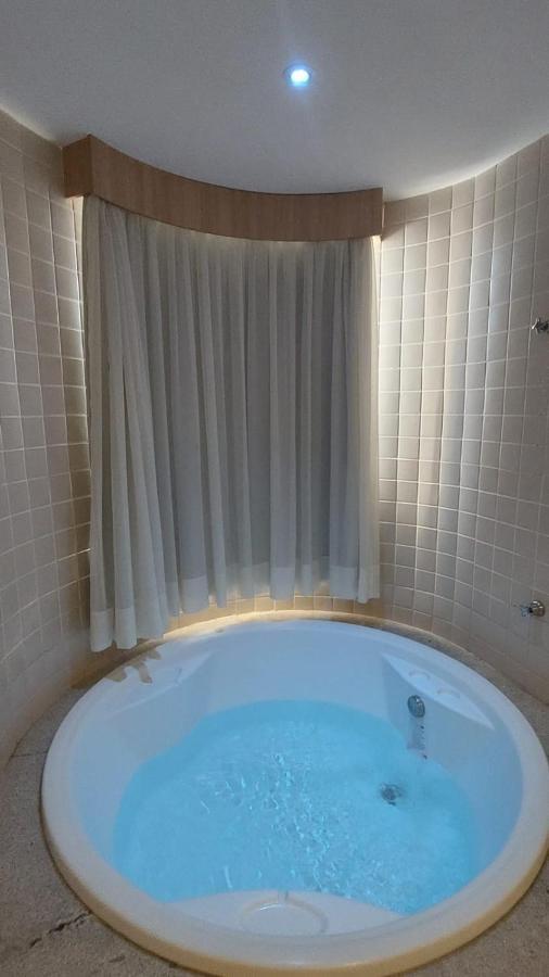 Apartamento Luxo Hot Springs Caldas Novas Tay Appartement Buitenkant foto